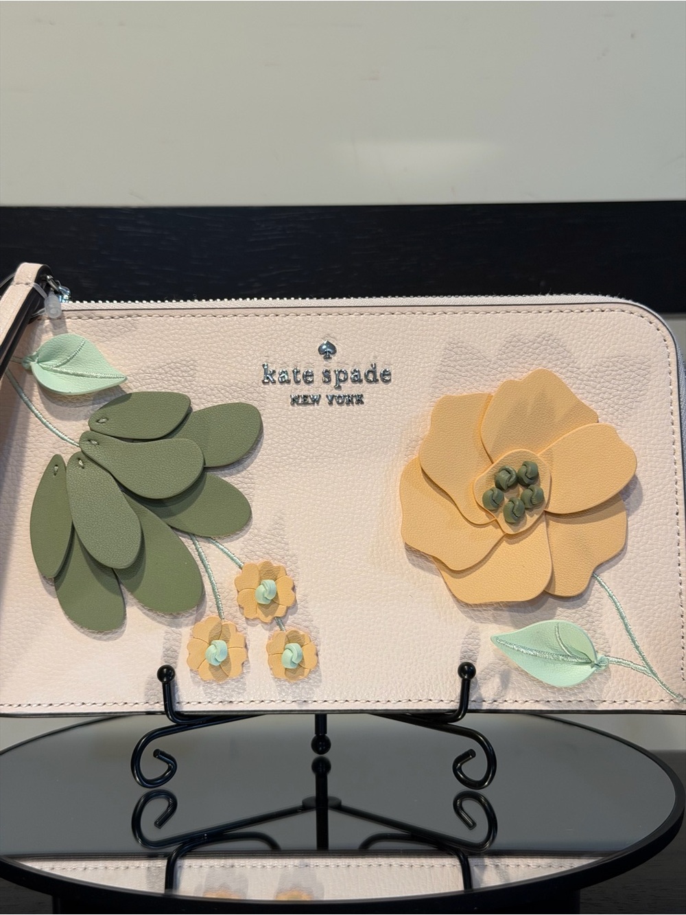 Kate Spade Lucy Floral Applique Medium L-Zip Wristlet Fresh Peach Multi - Picture 5 of 12